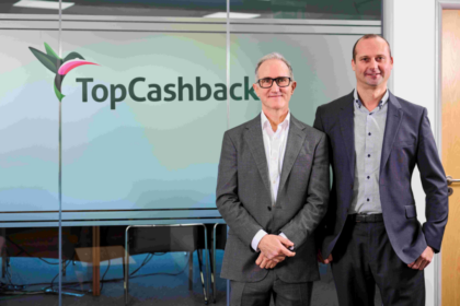 Two colleagues at TopCashback